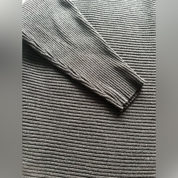 Black Kismet M Wide Fit Classic Long Sleeve Black Sweater - Picture 3 of 5